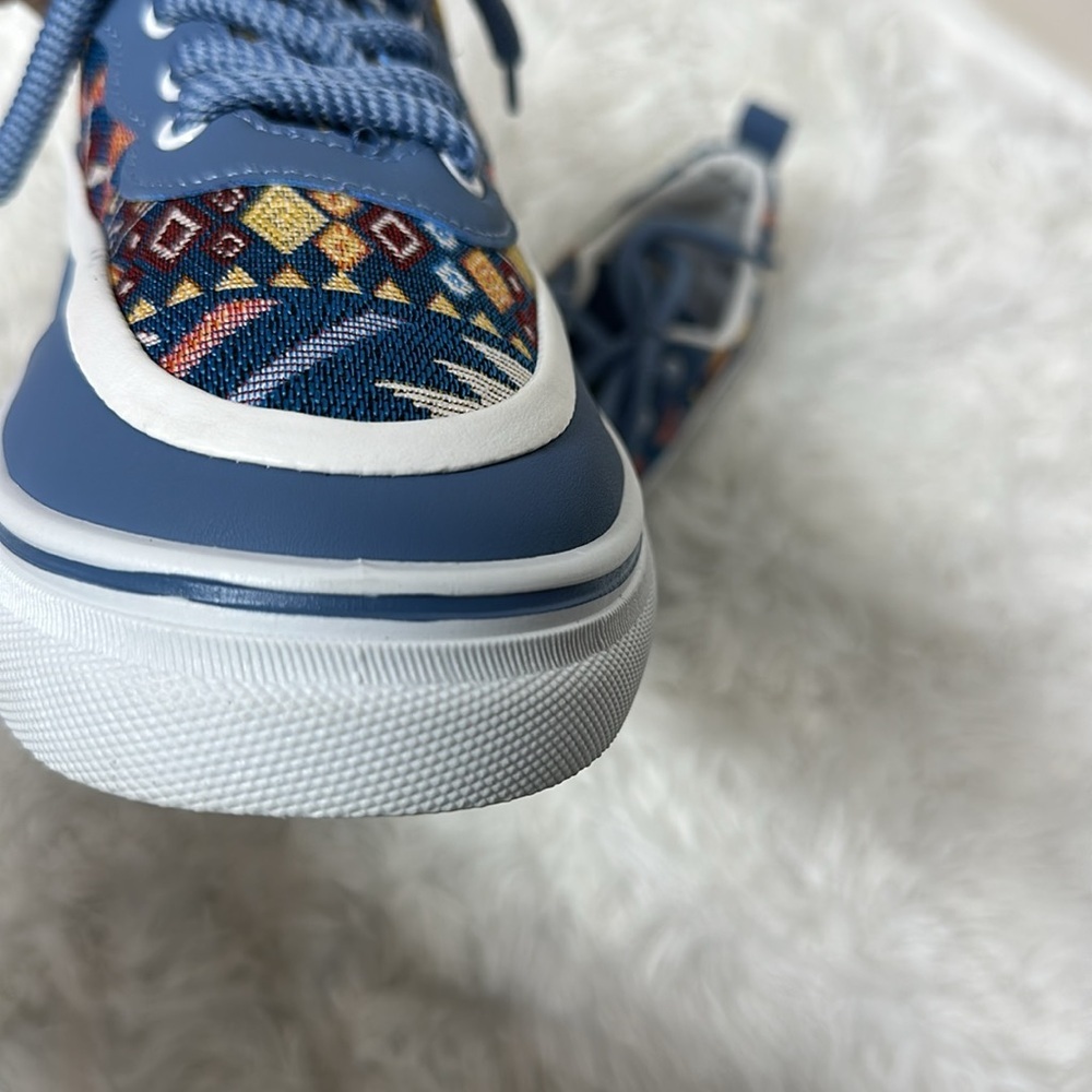 Aztec Design Men’s Skater Shoes Sz44 (11) - Picture 6 of 10